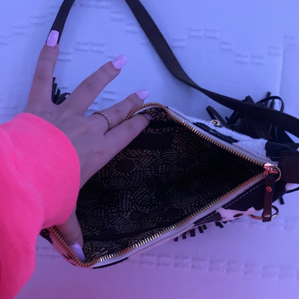 western fringe cowhide purse - Picture 14 of 16